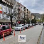 bijelo-polje-ulica-slobode-zaštitni-stubići-saobraćaj