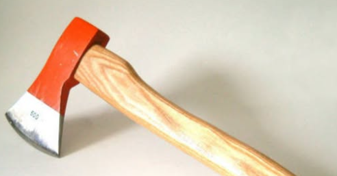 vijesti-bp-sjekirom-ostetio-vozilo